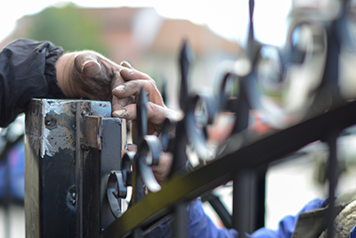 Ways to Maintain the Gate